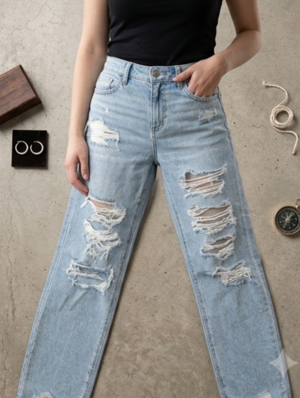 American Eagle Outfitters Light Blue High-Rise Distressed Jeans